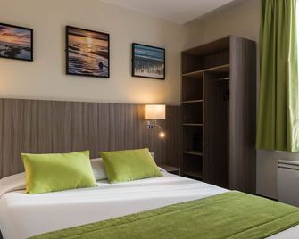 Reims Hotel - Paris - Bedroom