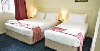International Lodge Motel - Mackay - Bedroom