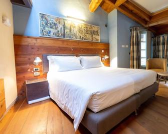 Hotel Ad Gallias - Bard - Camera da letto