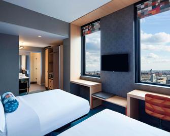 Aloft Long Island City-Manhattan View - Queens - Bedroom