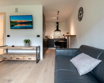 Casa Paolina - Alpine Stay Apartments - Tesero - Soggiorno