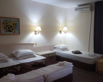 Detelina Hotel - Golden Sands - Habitación