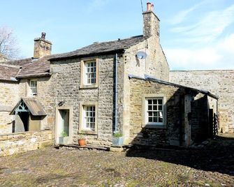Mill Dam Farm Cottage - High Bentham - Building
