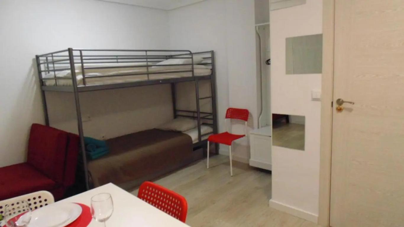 Apartamento Moriones A. A150 m del mar en centro de ciudad