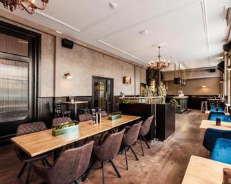 Hotel Brasserie Smits - Wemeldinge - Restaurante