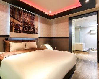 Jeju Moira Self Check-in Motel - Jeju City - Bedroom