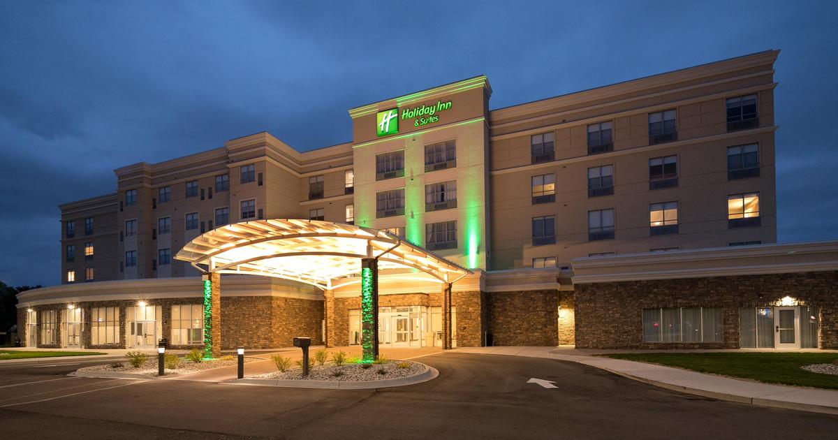 Holiday Inn & Suites Mount Pleasant from $105. Mount Pleasant Hotel ...