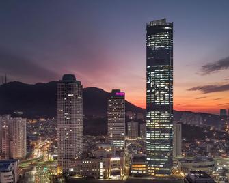 Avani Central Busan - Pusan - Dış görünüm