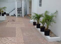 Fully Furnished apartments in Delmas, Port-au-Prince, Haiti; near the airpo - Port Au Prince - Outdoors view