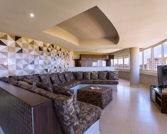 Bliss Resort - מומבסה - טרקלין