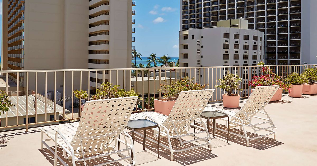 Ewa Hotel Waikiki à partir de 83 €. Hôtels à Honolulu KAYAK