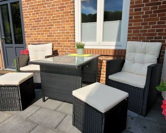 Vacation apartment 'Abendsonne' in Zarrentin, for 2 pers., 3 min. to the Schaalsee - Zarrentin - Innenhof