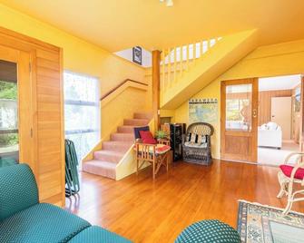 The Enclave - Lake Tarawera - Soggiorno