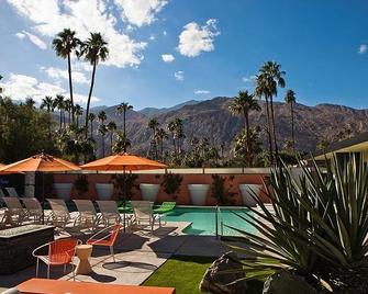 Century Palm Springs - פאלם ספירנגס - בריכה