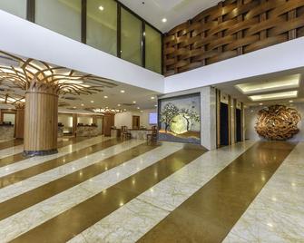 كاباين هوتل - باساي ستي - ردهة