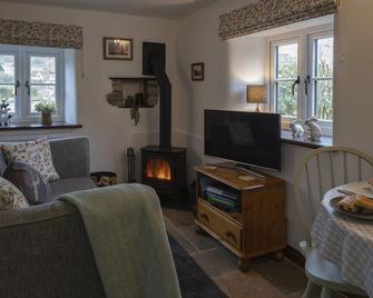 Crooks - Axbridge - Living room