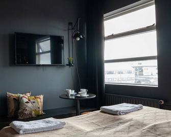 R13 Economy Double Studio - Reykjavik - Bedroom