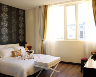 Orchid Hotel - Hue - Bedroom