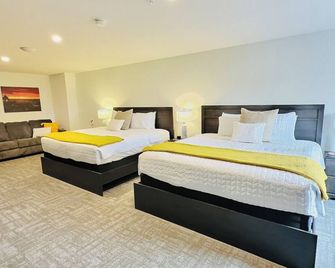 2 King Beds By Cedar Point Sports Force Sleeps 6! - Sandusky - Bedroom