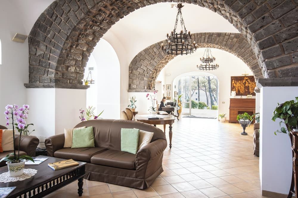 Oasi Olimpia Relais - מסה לוברנסה - לובי