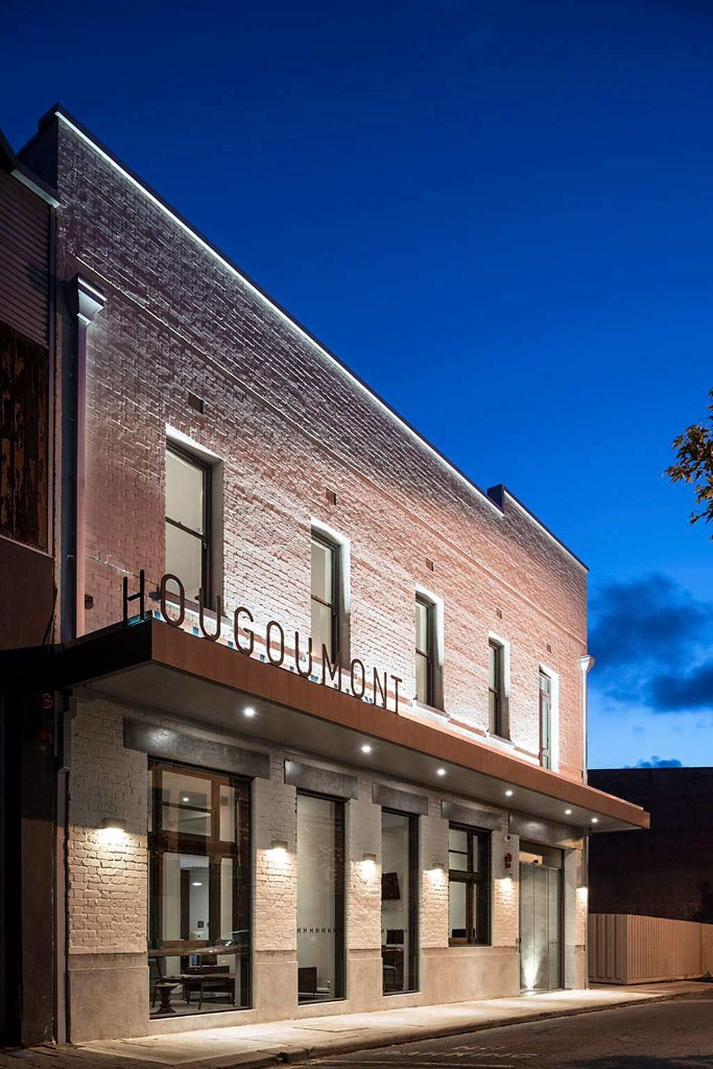 Hougoumont Hotel - Perth - Building