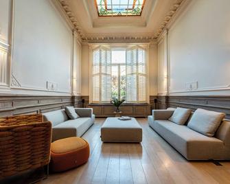 Villa Euphrosina - Οστένδη - Σαλόνι