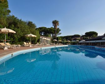 Park Hotel Marinetta - Bibbona - Pool