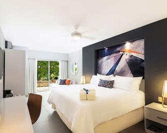 Emotions by Hodelpa - Juan Dolio - Guayacanes - Habitación
