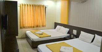 Hotel Sai Kamal - Shirdi - Habitación