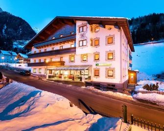 Hotel Grissemann - Flirsch - Clădire