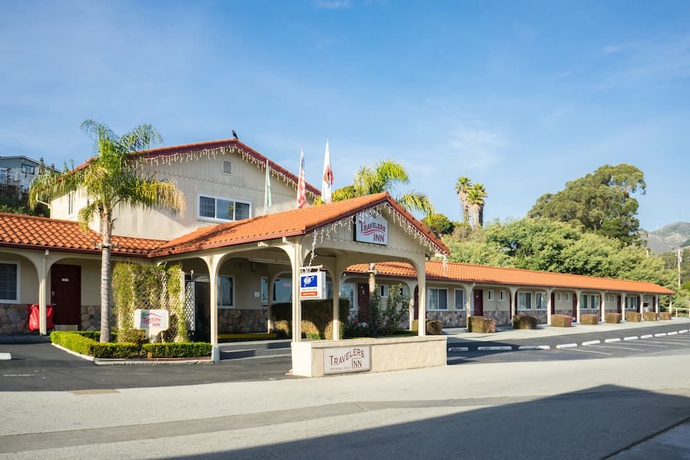 ترافيلارز إن