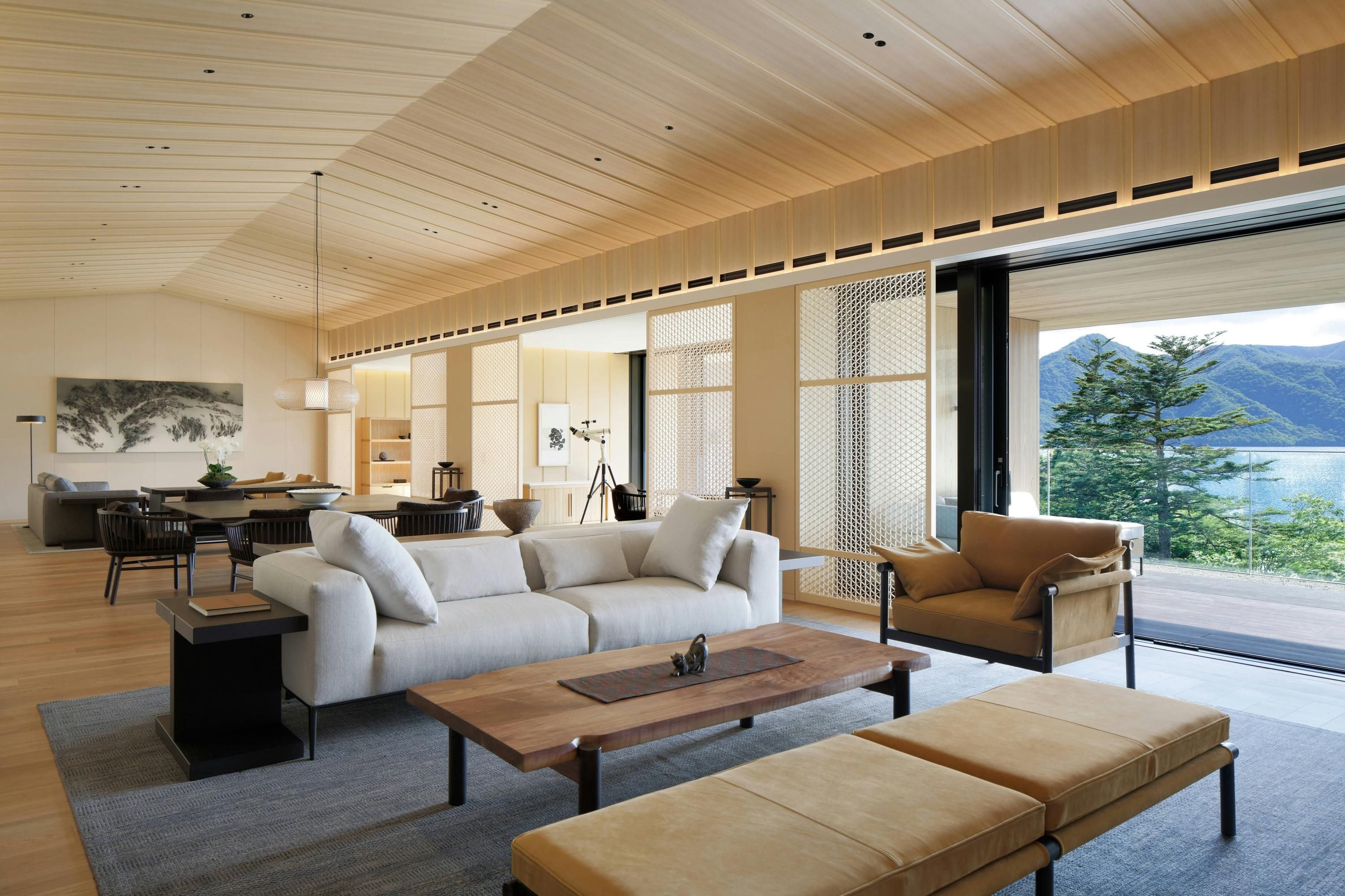 ذا ريتز كرلتون، نيكو - نيكو - غرفة معيشة