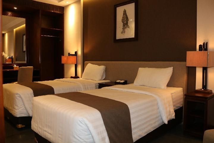 Tanjung Plaza Hotel - Prigen - Schlafzimmer