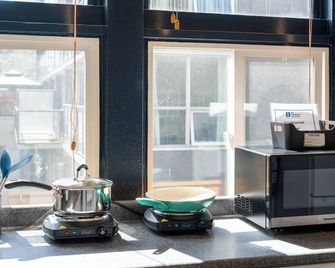 The Guesthouse Vancouver Downtown - Vancouver