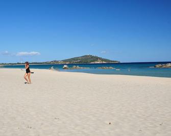 House 100 meters from the sea, free and equipped beach - Arbatax - Beach
