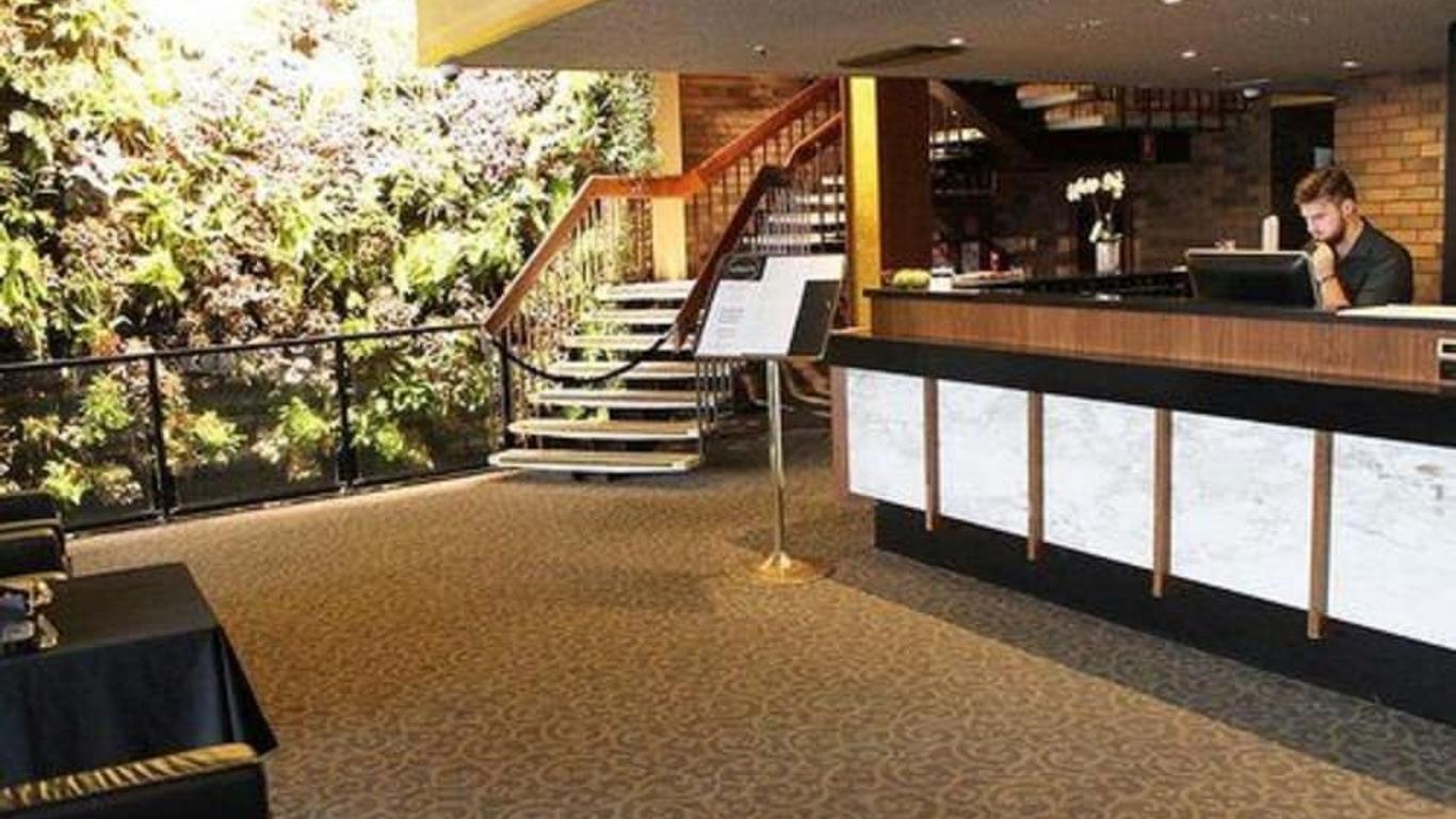 Ballarat Mid City Hotel