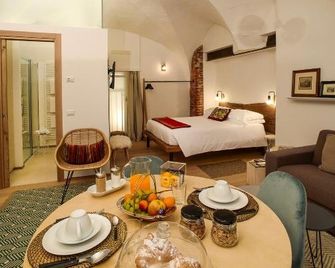 Palazzo Giani - Luxury Apartments - Chiavenna - Bedroom