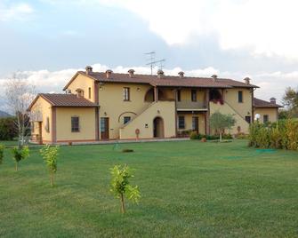 Il Chiassetto - Cascina - Edificio