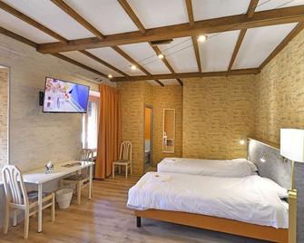 Les Portes du Cantal - Massiac - Chambre