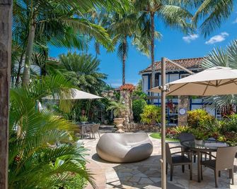 Sandi Hotel - Paraty - Patio