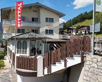 Pitztal Living Apartments - Jerzens - Edificio