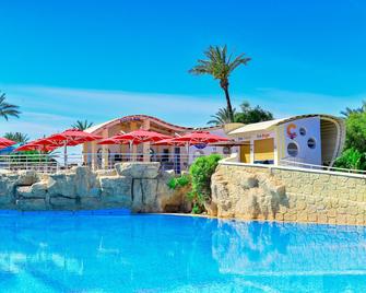 One Resort Jockey Monastir - Monastir - Pool
