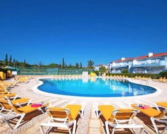 Beach House 29 - Portimão - Piscina