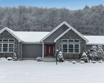 Ellicottville Chalet 5 Mi to Village - Salamanca - Edificio