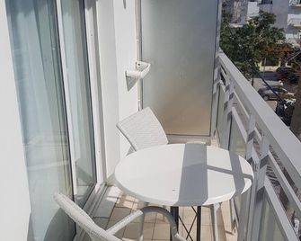 Bristol Apartments - Kos - Balcón