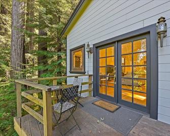 Entire Mountain Cottage Home - Restaurants, Amazing Hiking & Biking Trails - Palo Alto - Patio