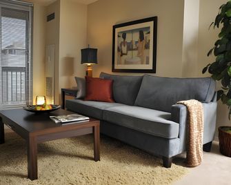 Premier Luxury Suites - Chicago - Sala de estar
