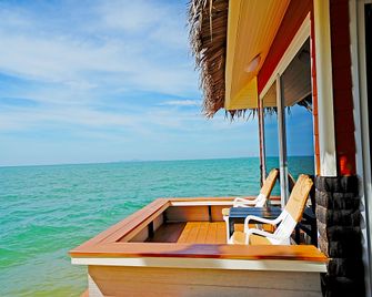 Sunset Village Beach Resort - Sattahip