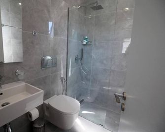 Apartments by HP - Sarandë - Bad