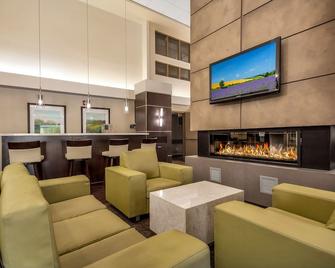 HomeSuites by d3h - Regina - Lounge
